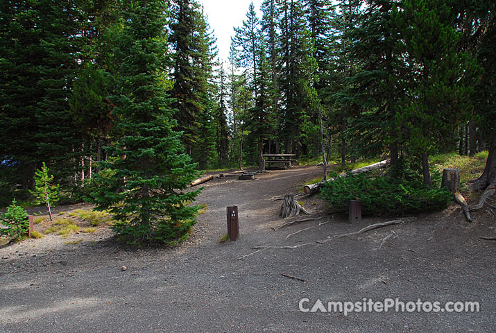 Lewis Lake Campground 036