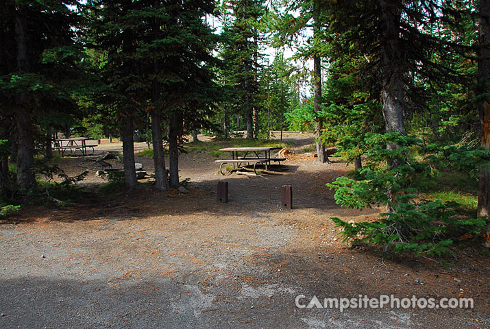 Lewis Lake Campground 037