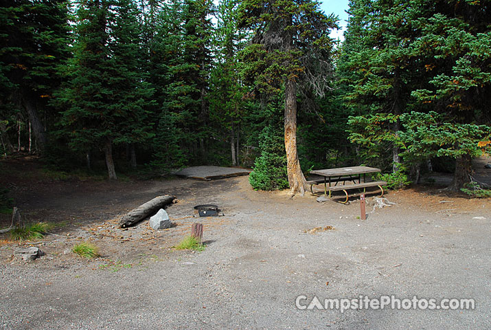 Lewis Lake Campground041