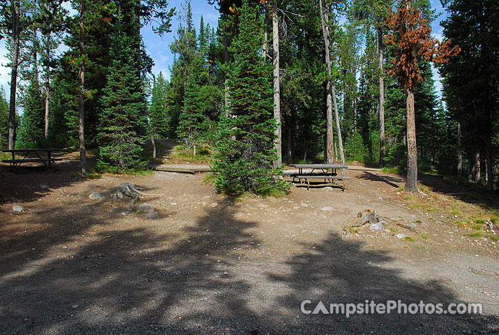 Lewis Lake Campground 049