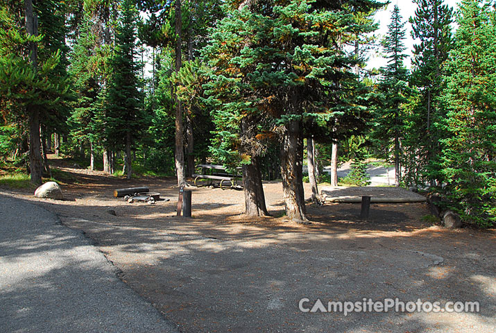 Lewis Lake Campground 054