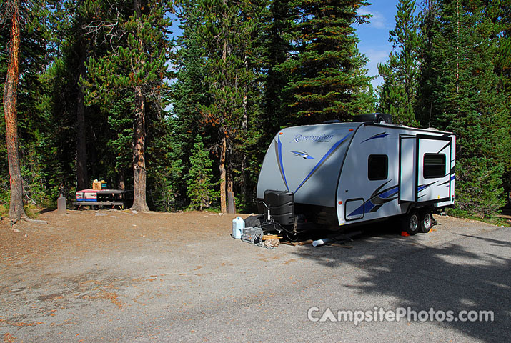 Lewis Lake Campground 056