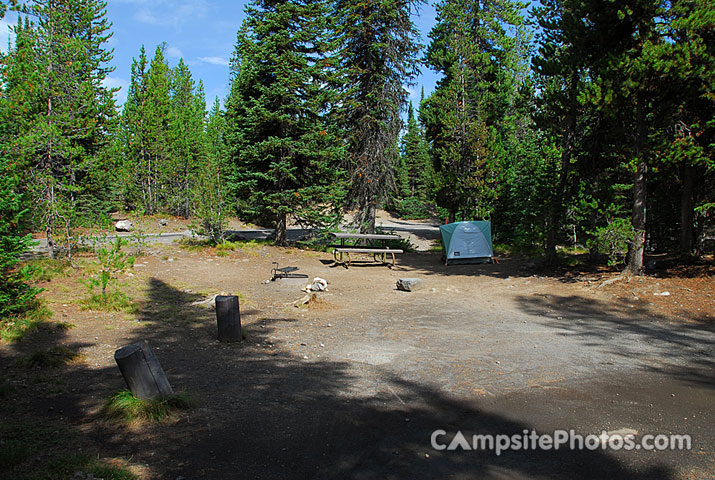 Lewis Lake Campground 064