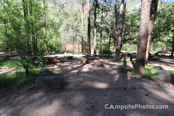 Manzanita Campground 003