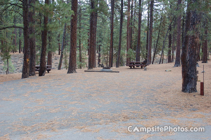 Logge Campground 130 Double