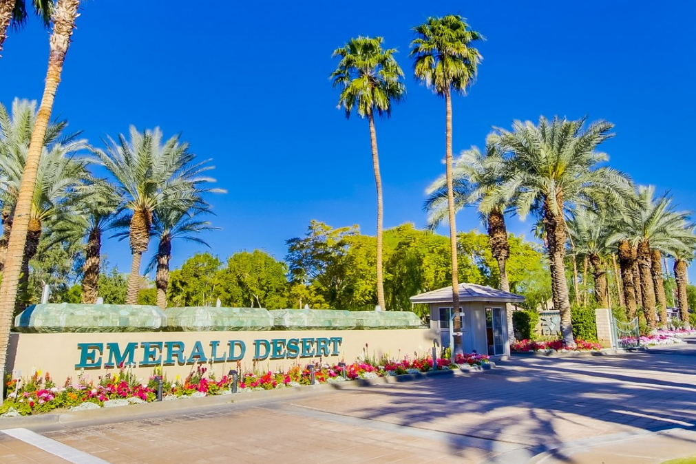 Emerald Desert RV Resort