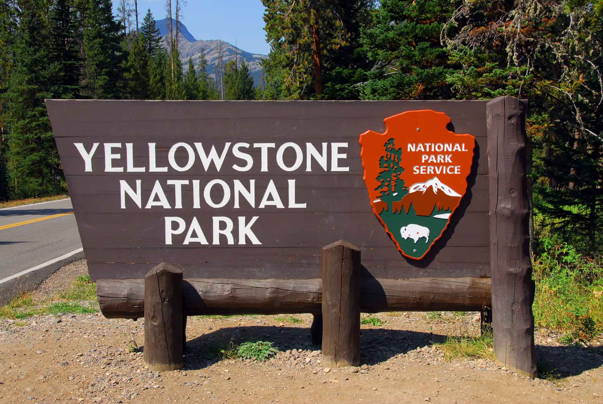 Yellowstone National Park Campsite Photos - Sign