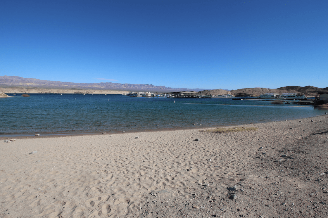 Nevada Camping - Cottonwood Cove Lake Mohave Beach