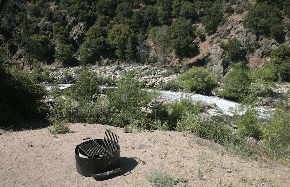 Kern River Campgrounds - Limestone Lower Kern View