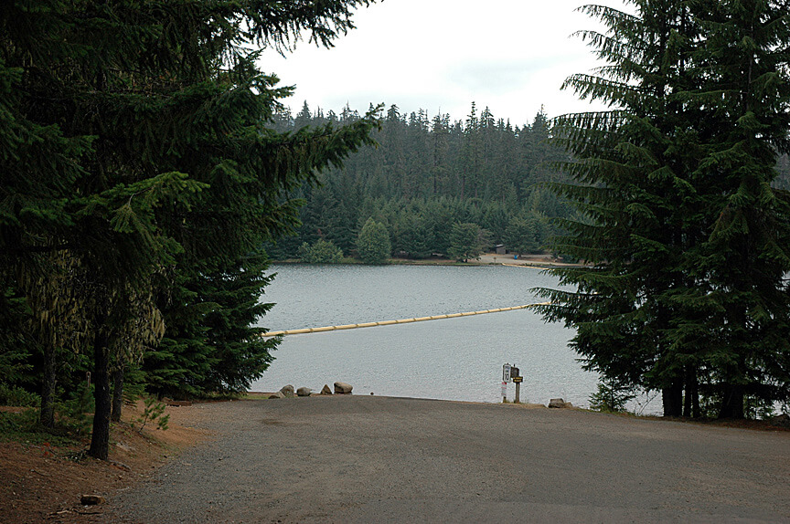 Best Campgrounds Near Mt. Hood - Pine Point Boat Ramp