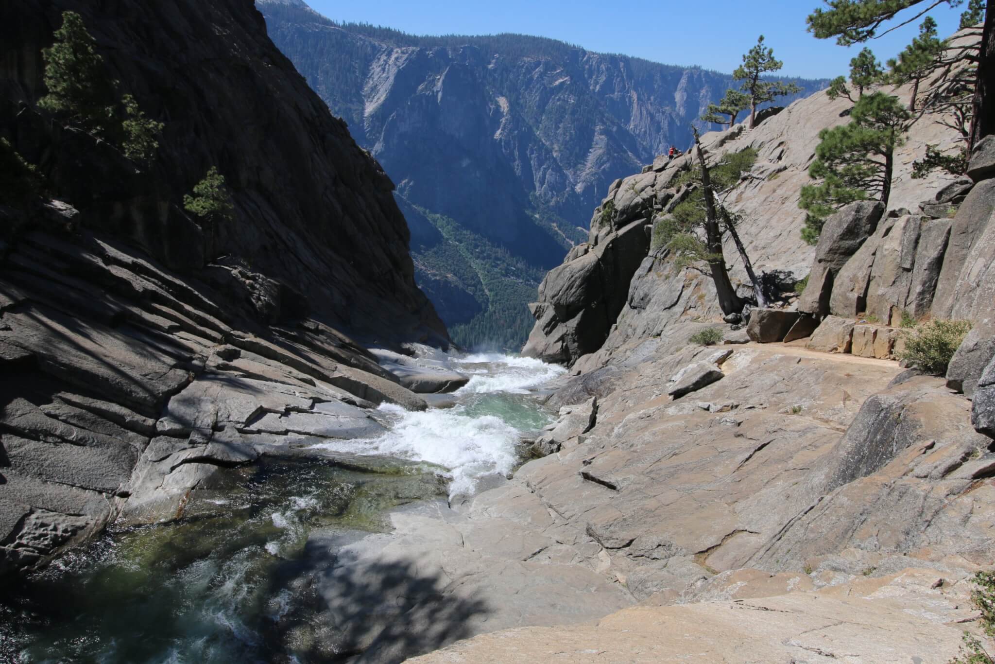Yosemite National Park will reopen Thursday, June 11 - Yosemite Falls Overlook