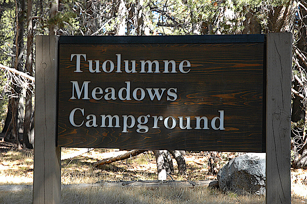 Tuloumne Meadows Campground Status - Sign